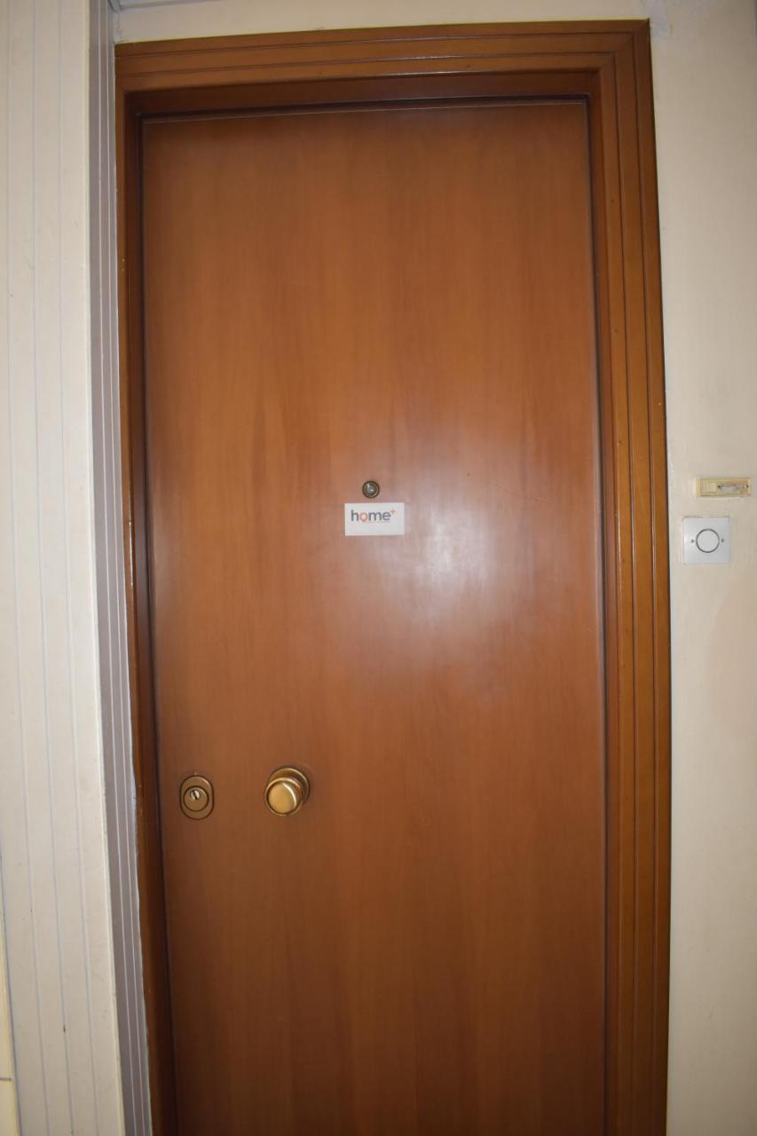 Great Location Comfort Flat Athena Bagian luar foto