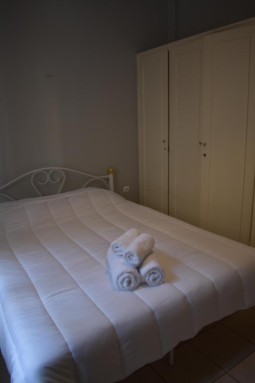 Great Location Comfort Flat Athena Bagian luar foto
