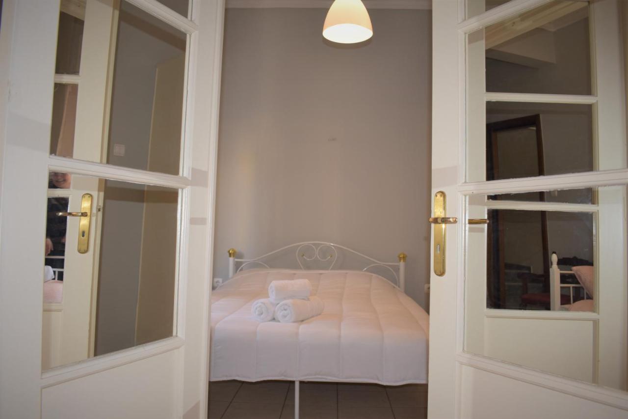 Great Location Comfort Flat Athena Bagian luar foto
