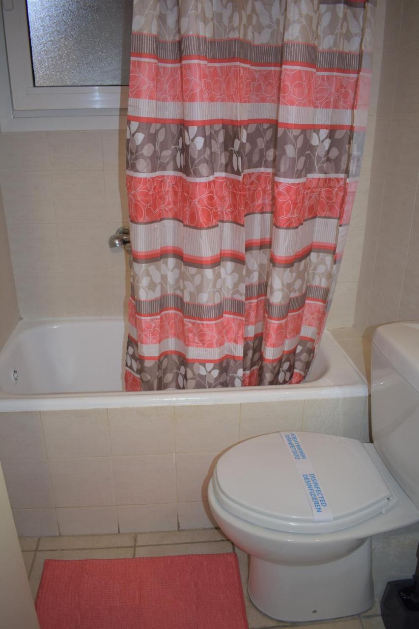 Great Location Comfort Flat Athena Bagian luar foto